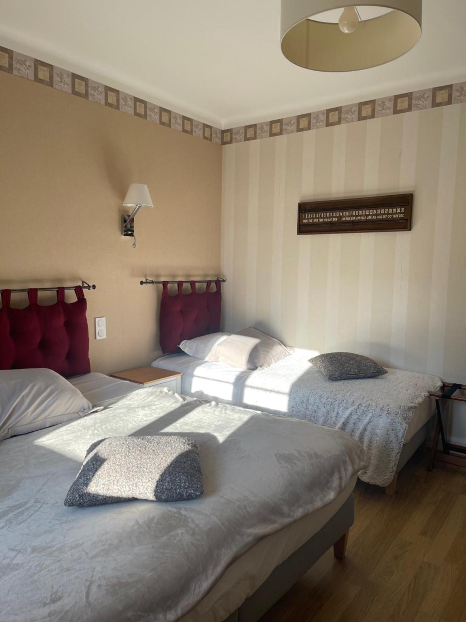 Hotel Le Sorgia Bellegarde-sur-Valserine Esterno foto